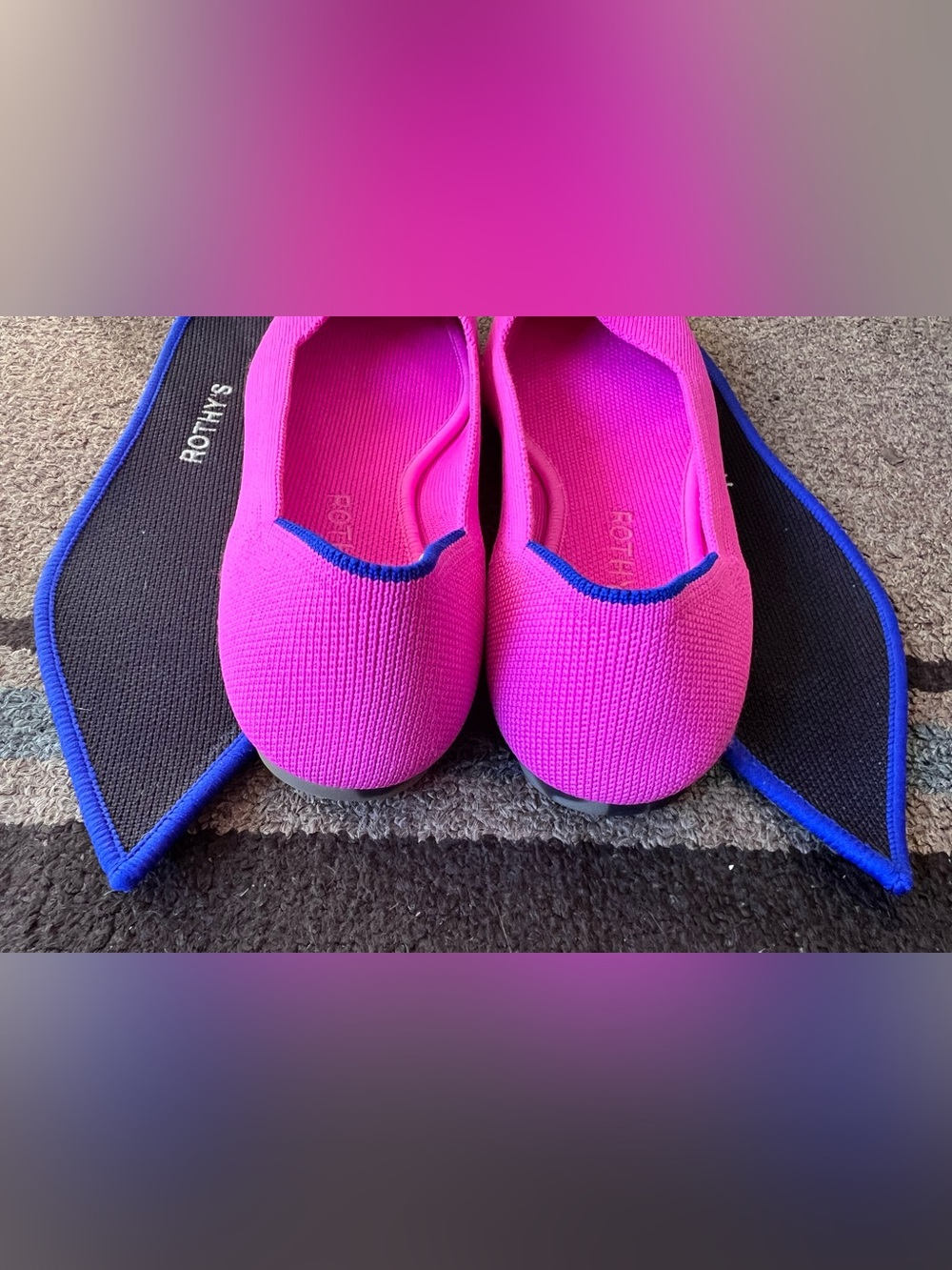 Rothy’s The Point in Dragon Fruit Hot Pink Flat Tortoise Sole W8 + Extra Insoles - Picture 7 of 9